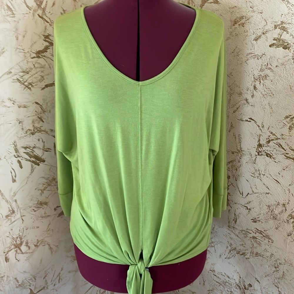 Zac & Rachel tie front jersey top